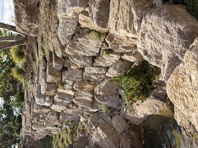 Muschelkalk Wasserbausteine 